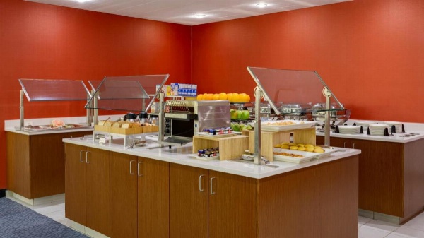 Crowne Plaza JFK Airport New York City an IHG Hotel image 28